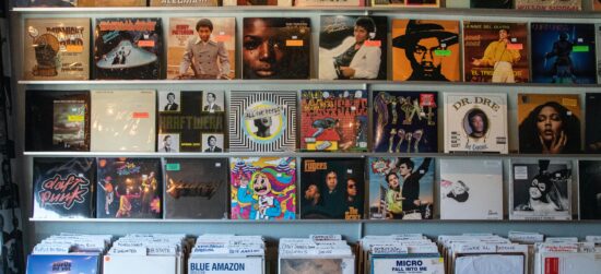 Comment entretenir et préserver vos disques vinyles pour une écoute de qualité
