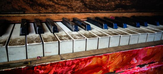 L’art et la science de restaurer et conserver les pianos anciens
